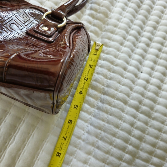 LIZ CLAIBORNE BROWN FAUX LEATHER PURSE - Picture 8 of 10